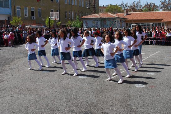 23 Nisan 2014